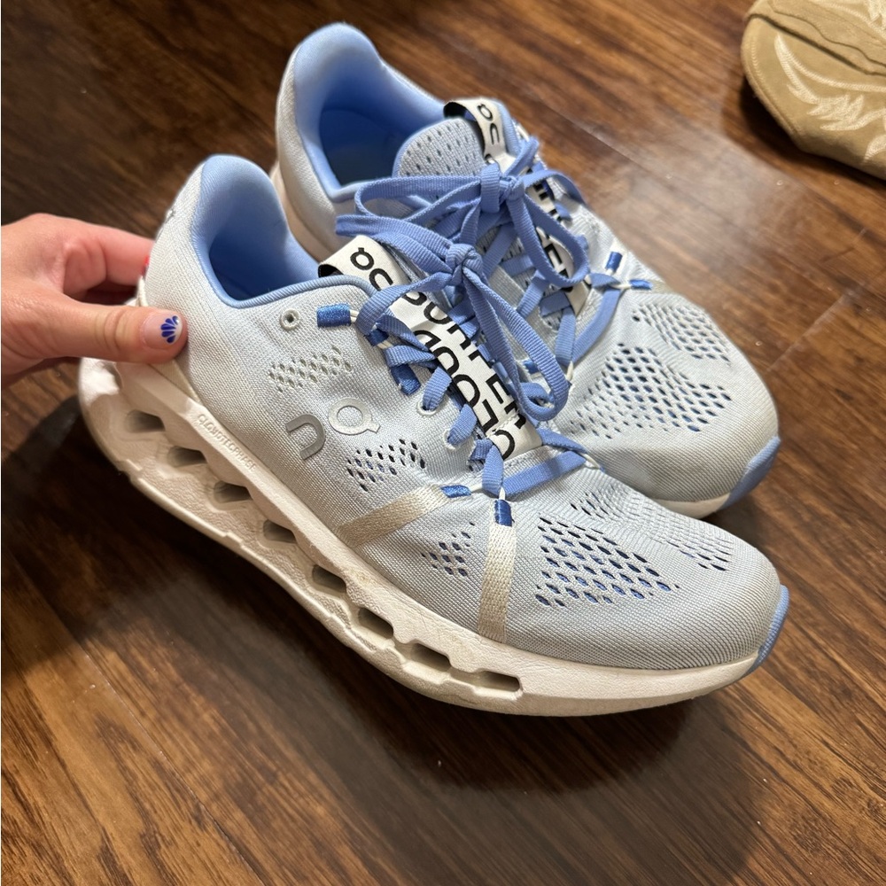 On Running cloudsurfer Women's